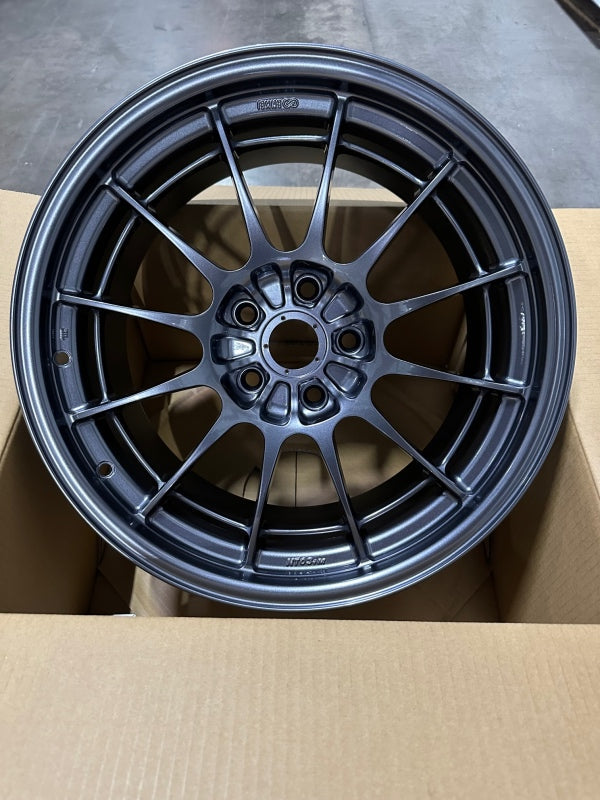 Enkei Enkei NT03+M 18x9.5 5x114.3 40mm Offset 72.6mm Bore Gunmetal Wheel - Front View
