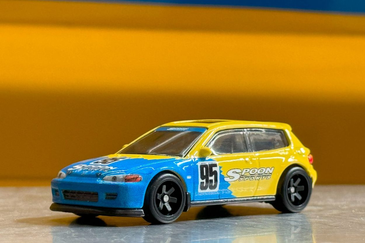 Spoon Sports Hot Wheels Spoon EG6 Diecast Car - Front View